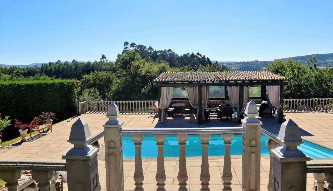 As Seis Chemineas Villa San Julian De Sales Exterior photo